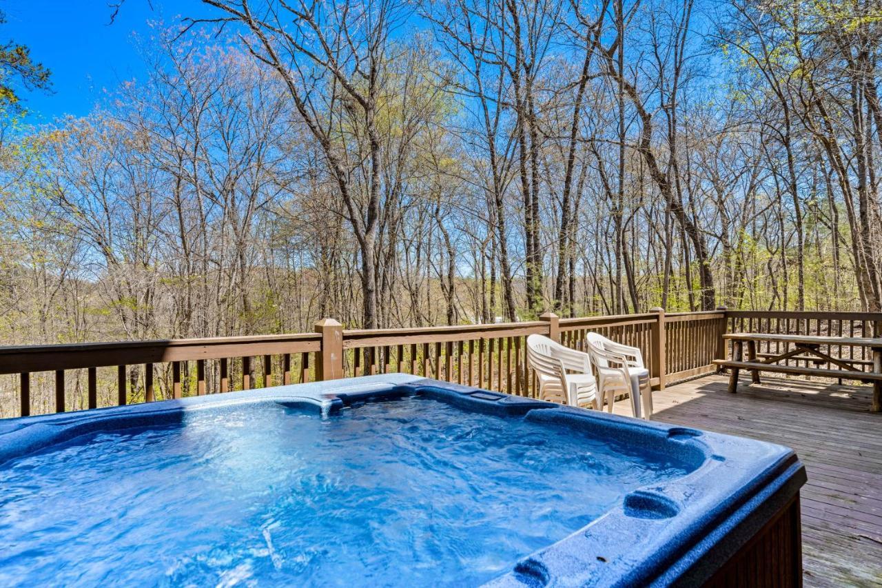 Blue Ridge Bear Bungalow Exterior photo